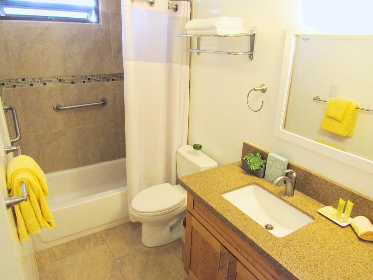 Waikiki Banyan Ocean View Apartment Oahu Bagian luar foto